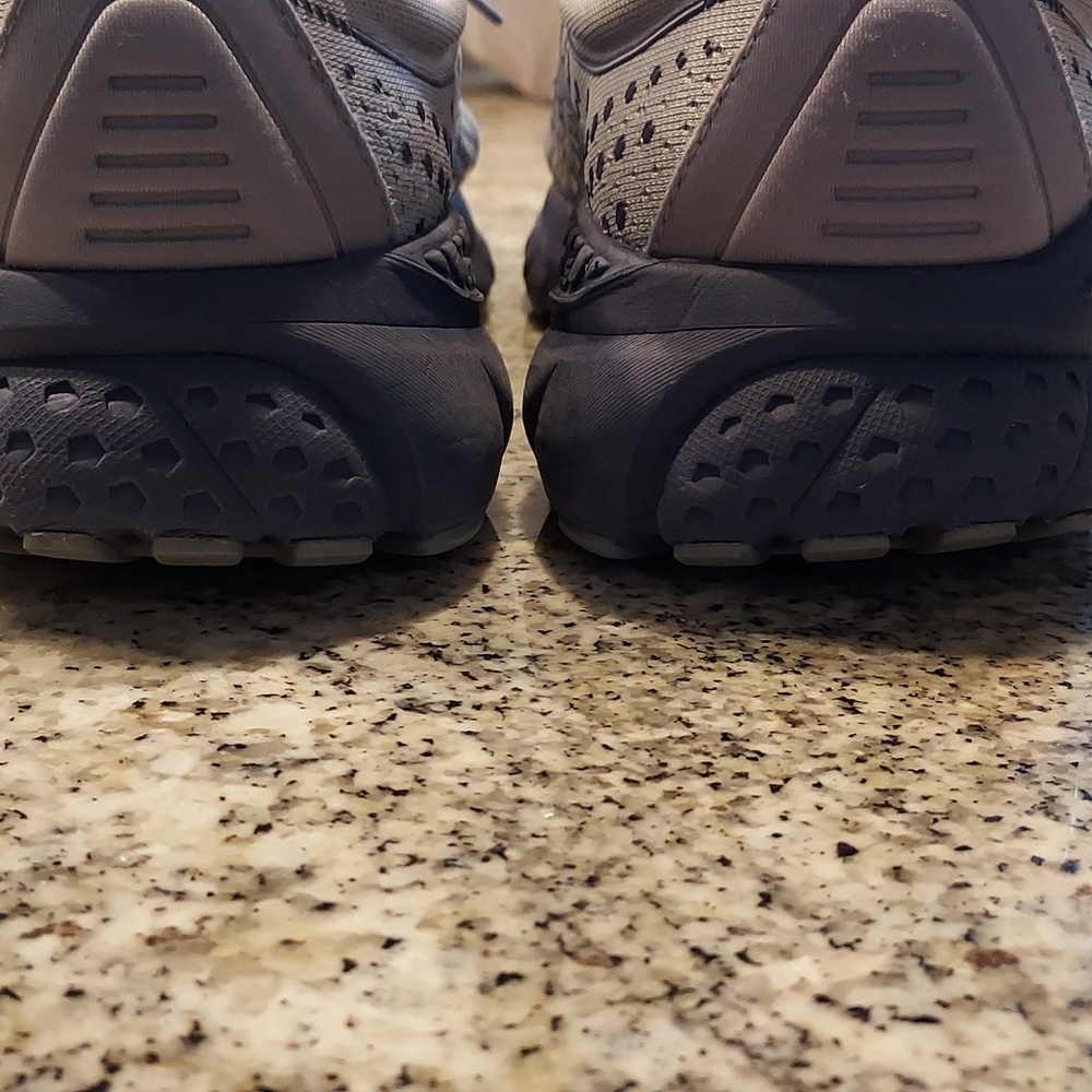 Brooks adrenaline 21